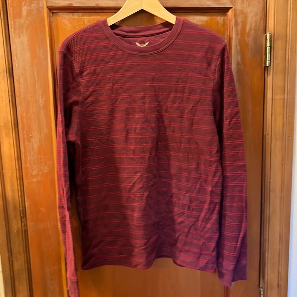 Men’s large faded glory long sleeve waffle knit burgundy shirt size large